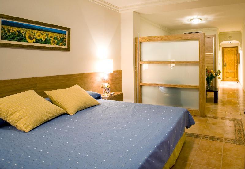 Avent Verahotel Zewnętrze zdjęcie