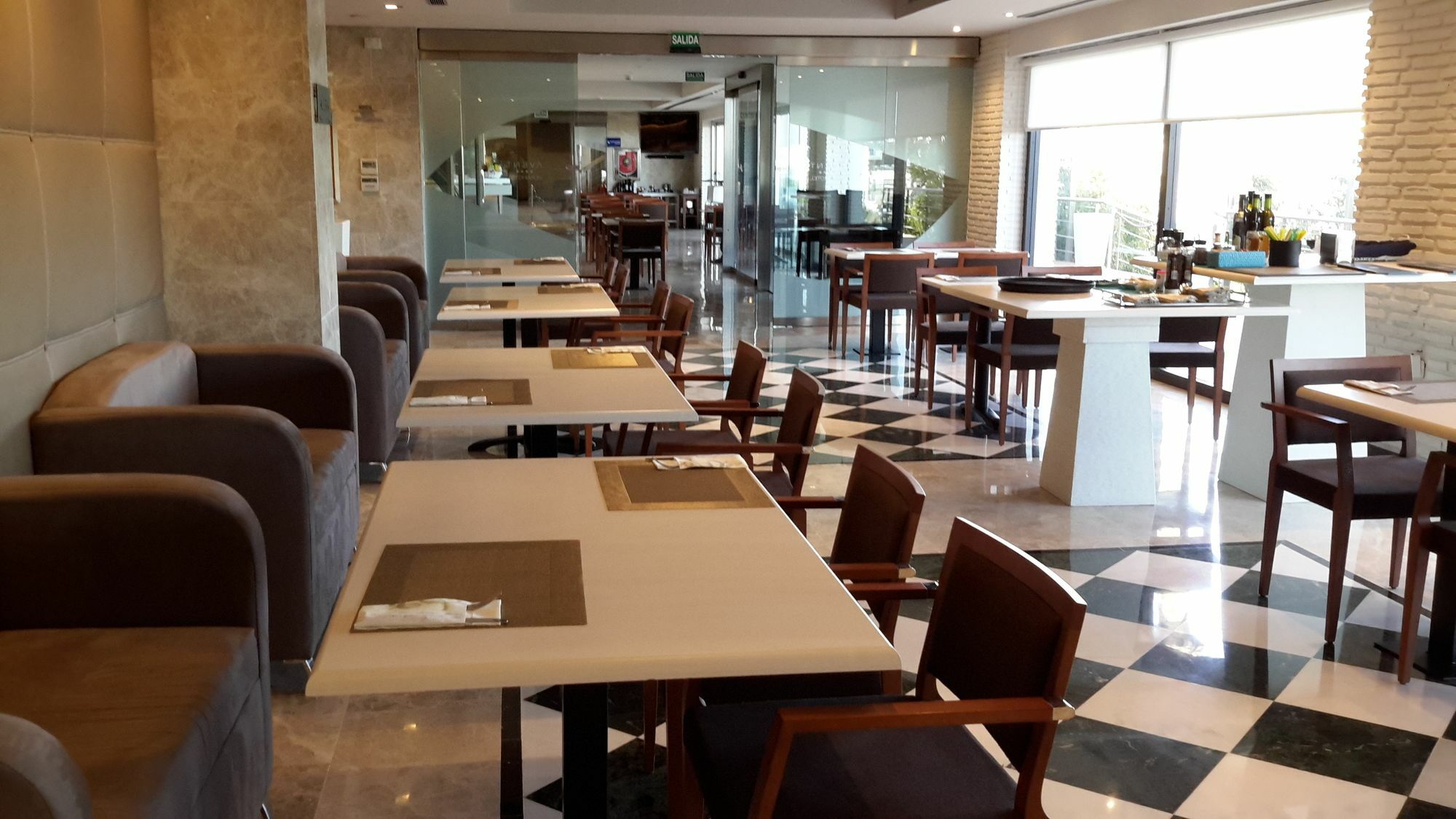 Avent Verahotel Zewnętrze zdjęcie