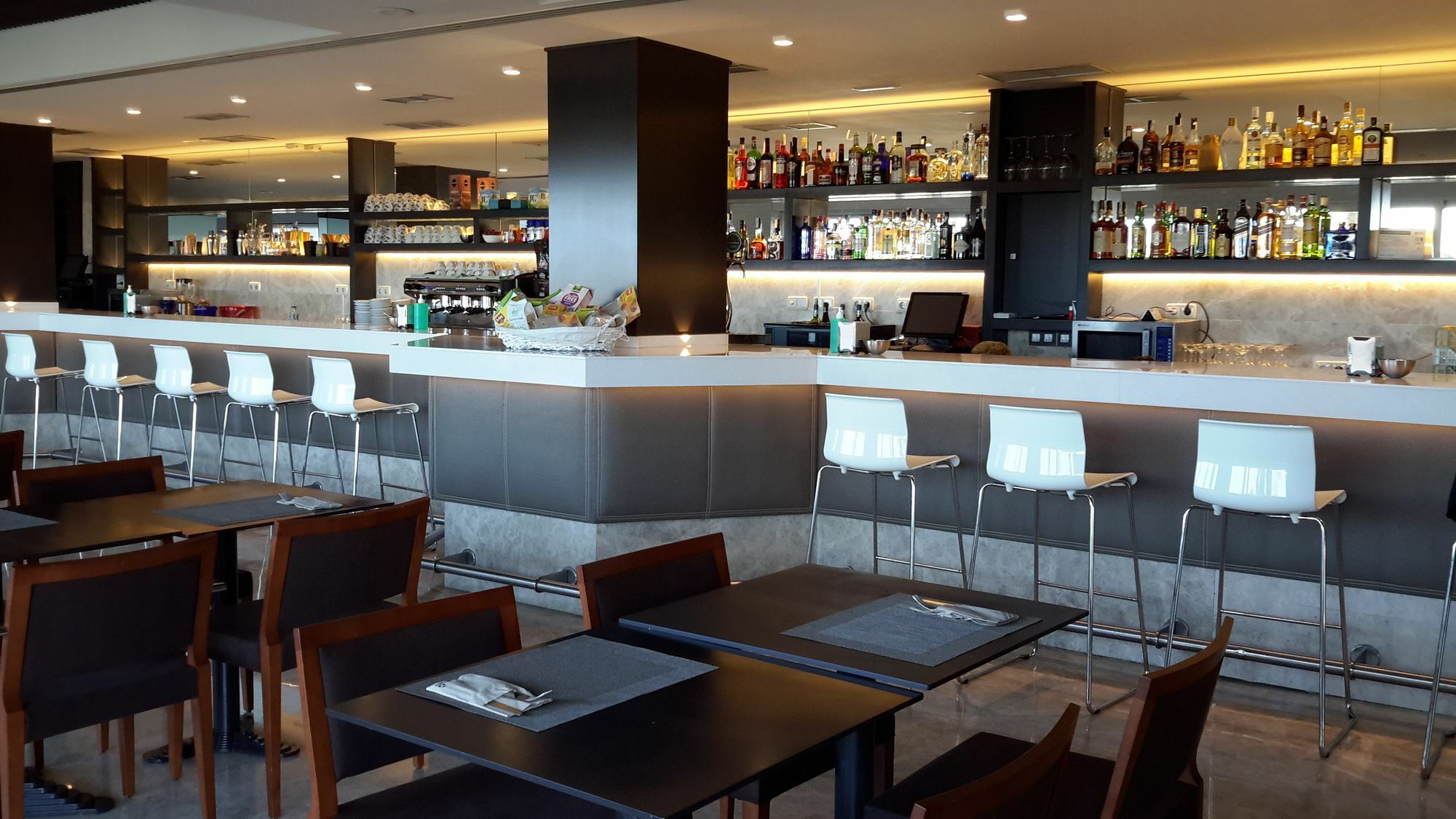 Avent Verahotel Zewnętrze zdjęcie